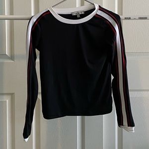 🎉3 for $20 long sleeve crop top w/ stripes